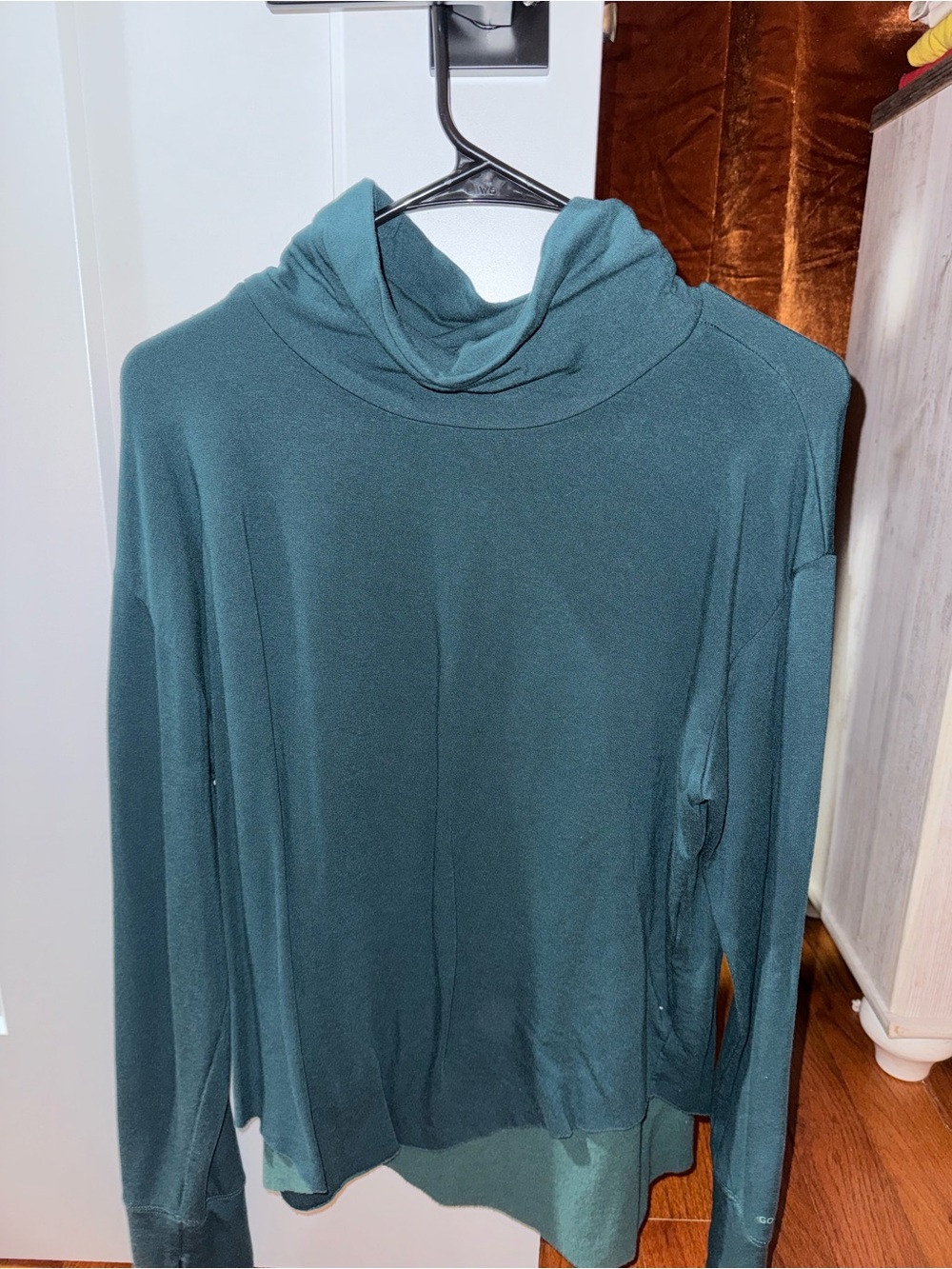 Aerie Medium